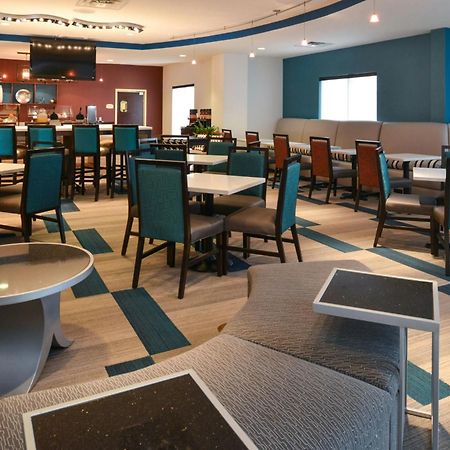 Springhill Suites By Marriott Oklahoma City Airport Экстерьер фото