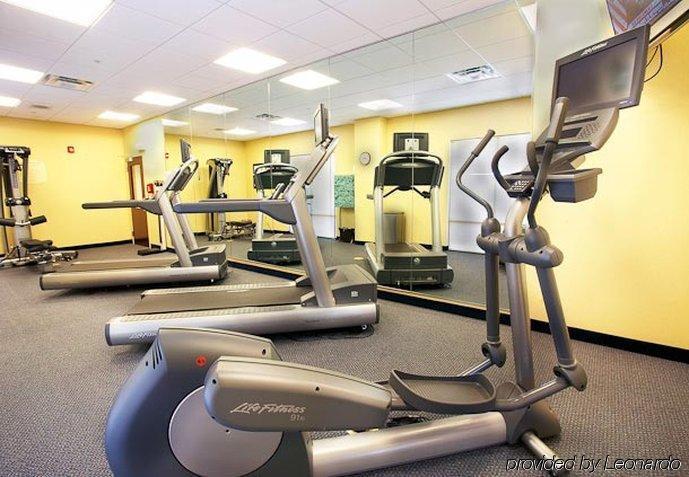 Springhill Suites By Marriott Oklahoma City Airport Удобства фото