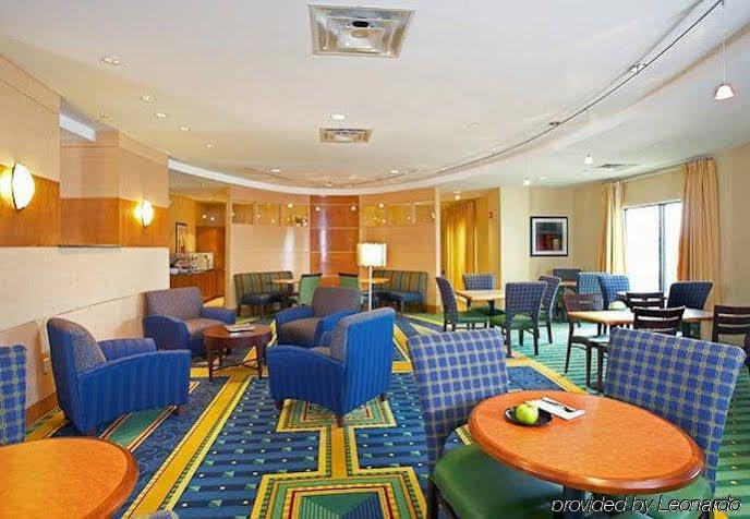 Springhill Suites By Marriott Oklahoma City Airport Экстерьер фото